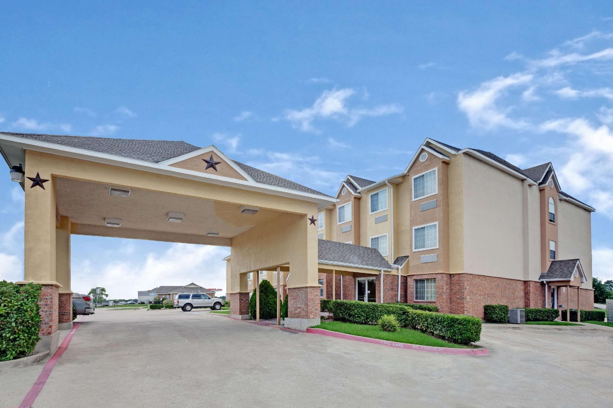 Quality Inn & Suites North Mesquite I-30 Eksteriør billede