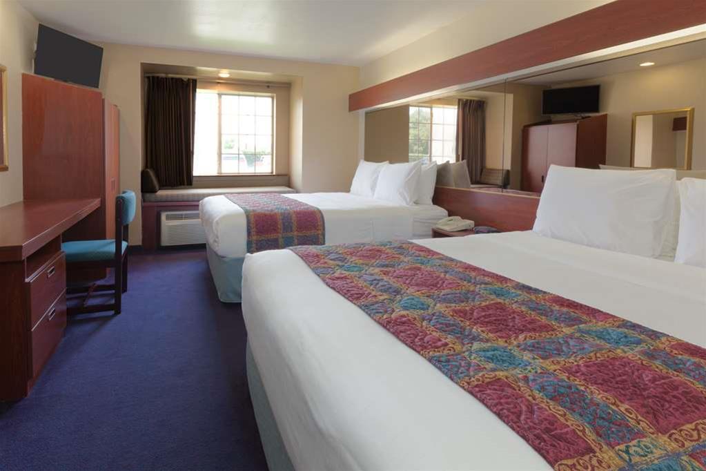 Quality Inn & Suites North Mesquite I-30 Eksteriør billede