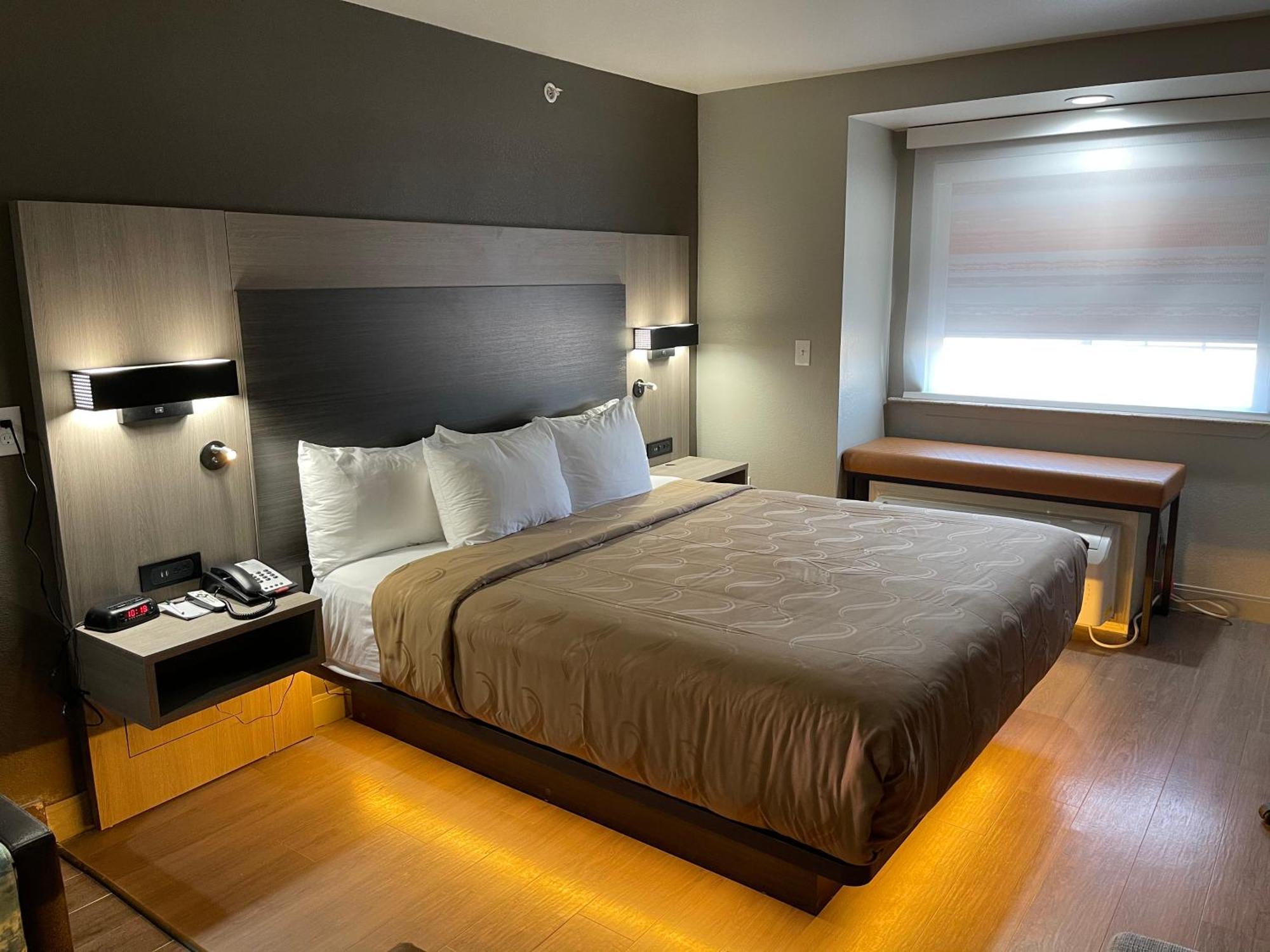 Quality Inn & Suites North Mesquite I-30 Eksteriør billede